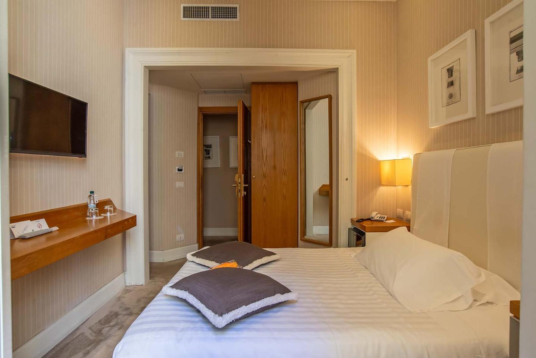 Hotel Isa Рим Екстериор снимка